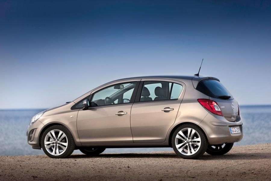  Opel Corsa 4-Door 2012 года  (фото 8 из 12)